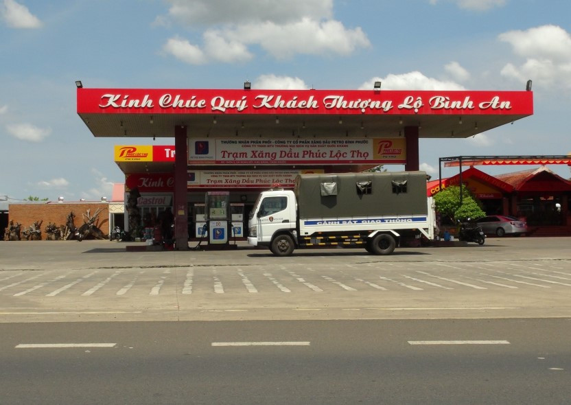 Khám xét hàng loạt điểm kinh doanh xăng dầu của ba doanh nghiệp ở TP.HCM và Bình Phước ảnh 1
