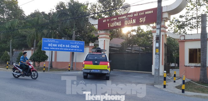 Chi phí thuê chuyên cơ chở bệnh nhân thứ 32 từ Anh về Việt Nam khoảng 10 tỷ đồng ảnh 1