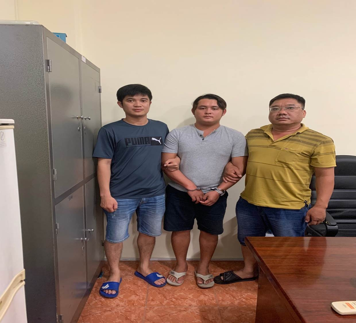 Bắt đối tượng giết nữ chủ quán cà phê ảnh 1