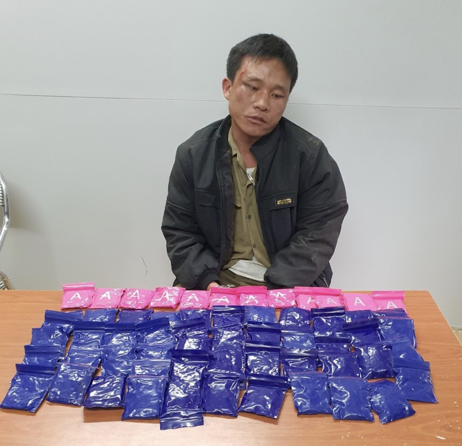 Thiếu tá công an bị thương khi vây bắt tội phạm ma tuý ảnh 1