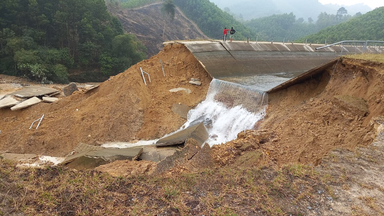 Vỡ kênh Bắc Sông Chu - Nam Sông Mã, đất sản xuất ngập nặng ảnh 3