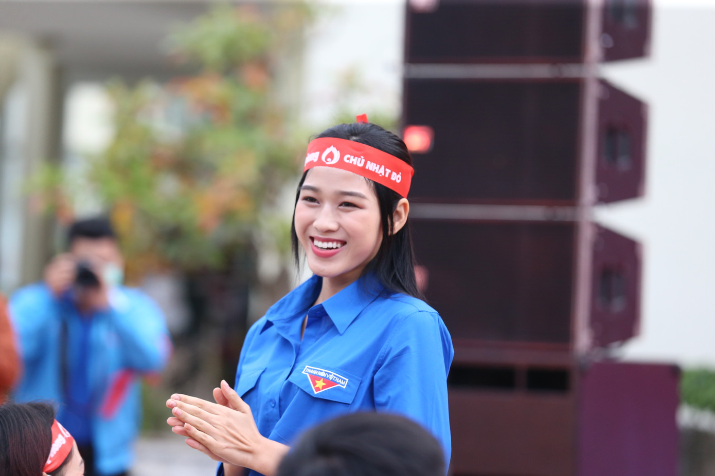 Hoa hậu Đỗ Thị Hà hưởng ứng ngày hội Chủ nhật Đỏ tại Thanh Hoá ảnh 7