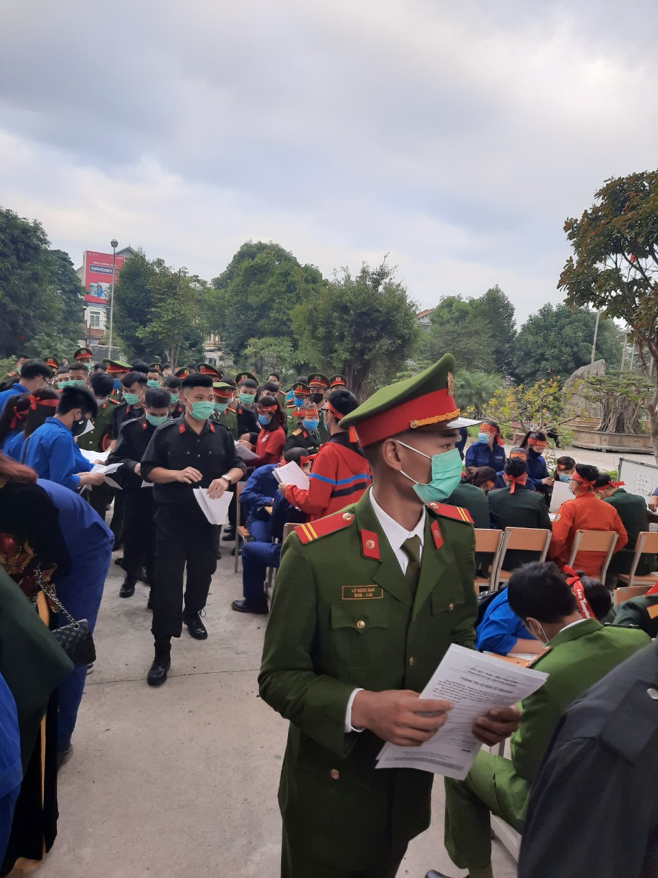 Gần 200 cán bộ, chiến sỹ công an tỉnh Thanh Hoá tham gia ngày hội Chủ nhật Đỏ ảnh 1