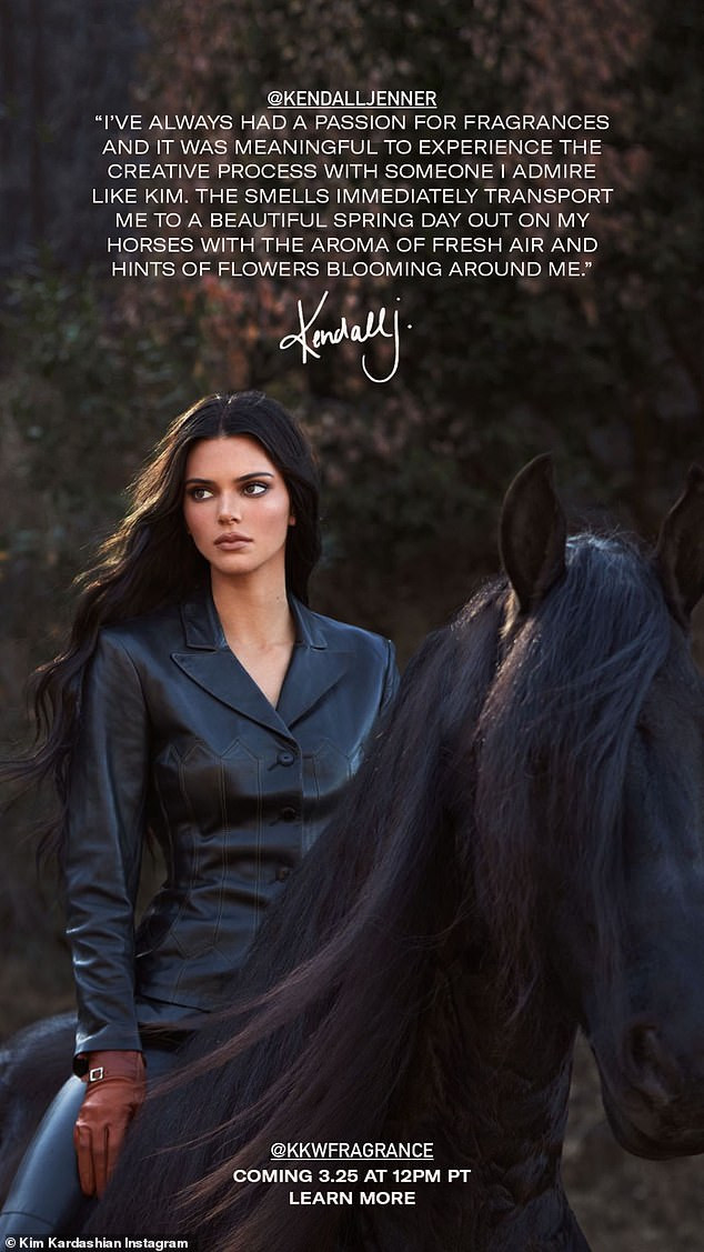 'Siêu mẫu đắt giá nhất thế giới' khoe dáng tuyệt mỹ bên chị gái 'Kim siêu vòng 3' ảnh 4