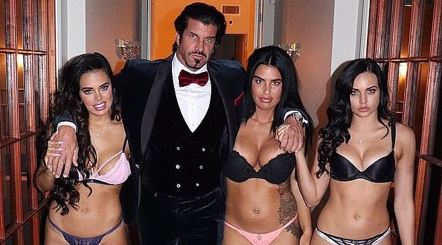 Con gái người mẫu của triệu phú Úc khét tiếng tiết lộ bất ngờ về cách nuôi dạy của cha ảnh 3