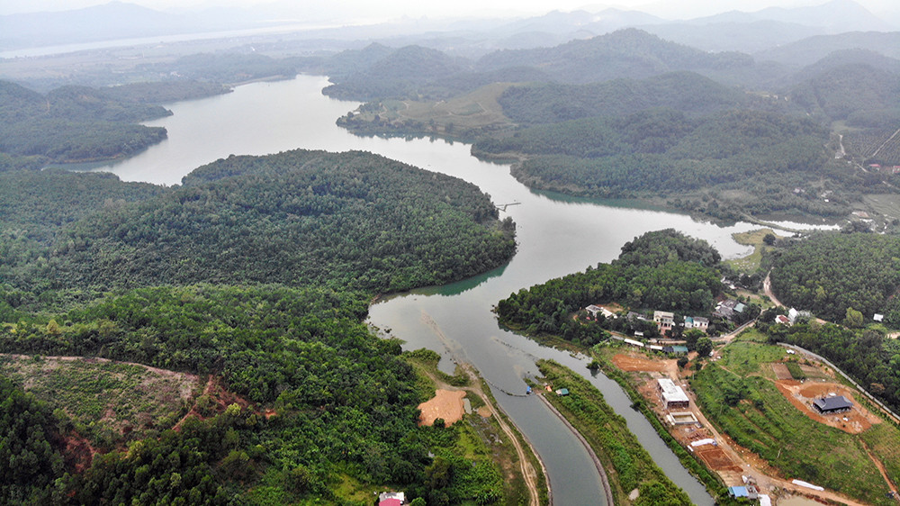 Biết nước nhiễm dầu Viwasupco vẫn cấp cho dân: Lấp liếm, thiếu trách nhiệm? ảnh 2