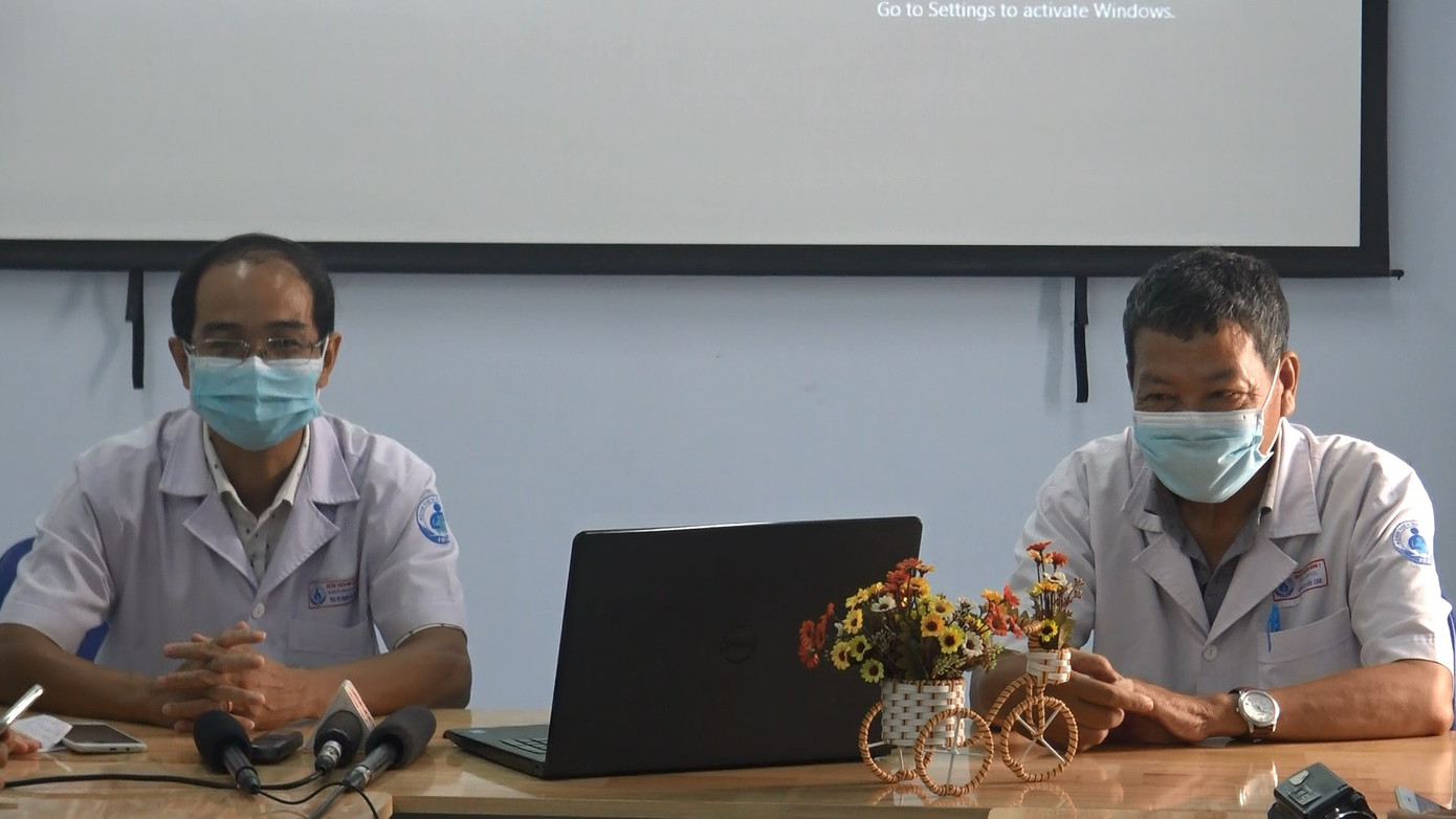 Dùng tim phổi nhân tạo và 'phòng mổ di động' cứu bệnh nhi 3 tuổi ảnh 1