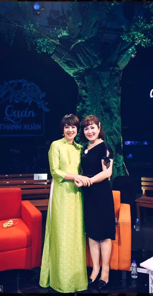 Những điều không phải ai cũng biết về 'tình tin đồn' nhiều năm của NSND Hoàng Dũng ảnh 2