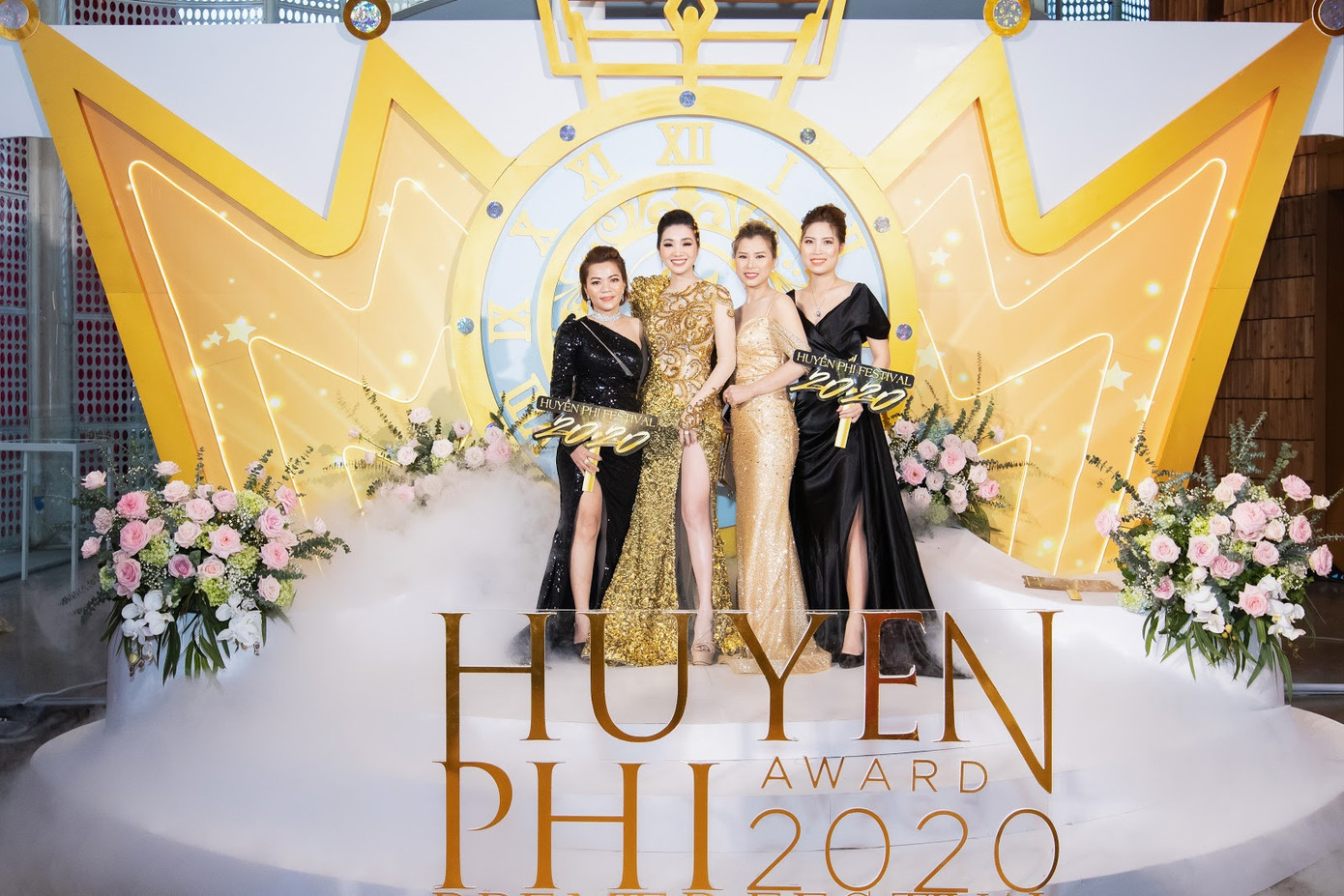 'Đêm tiệc Nữ Vương' hoành tráng, quy tụ dàn Tiktoker nổi tiếng và ca sĩ điển trai Quân A.P ảnh 5