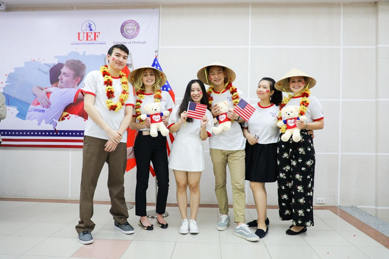 Dễ hiểu nguyên do sinh viên thích học tại trung tâm thành phố ảnh 4