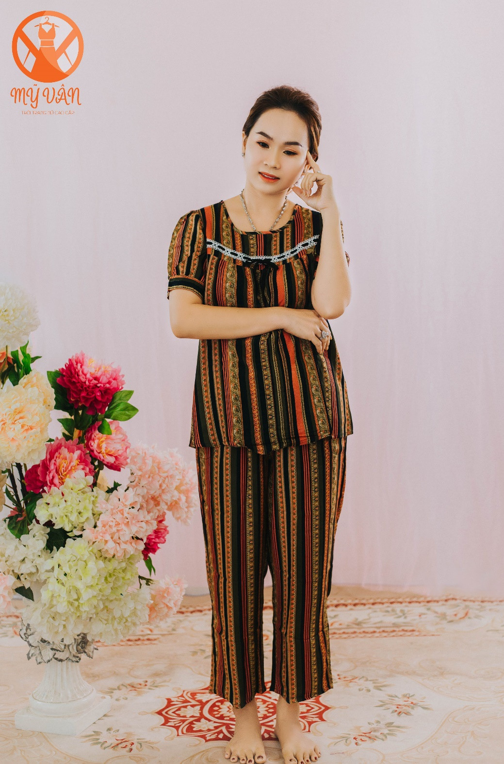 Shop Thời trang Mỹ Vân địa chỉ sắm đồ cho cho phụ nữ trung niên ảnh 1