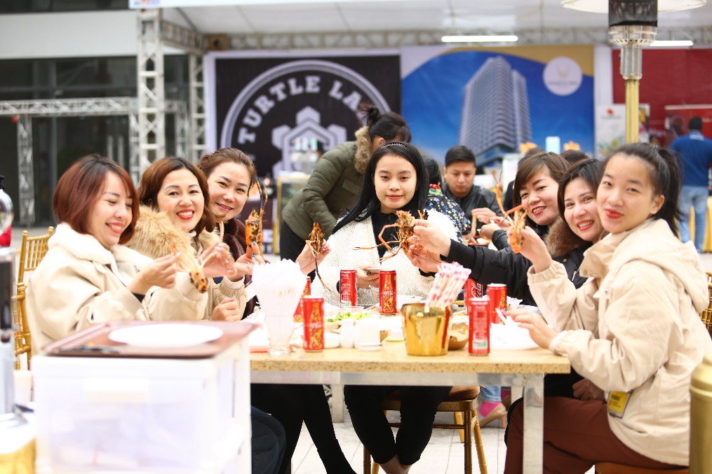 Đại nhạc hội RAP ‘chào 2021’ xua tan giá rét kỷ lục ở Hạ Long ảnh 10