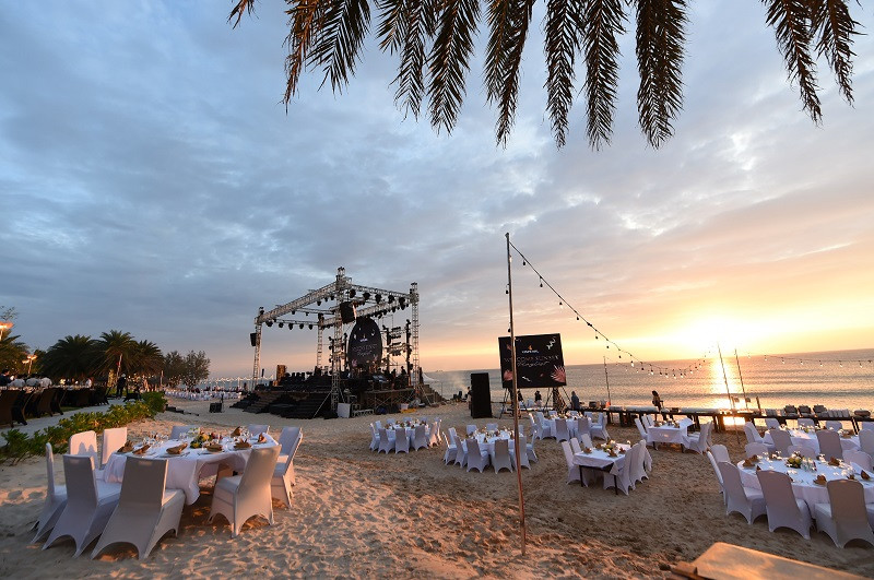 Rực rỡ lễ hội pháo hoa đón năm mới tại Dạ tiệc Vinpearl ba miền ảnh 1