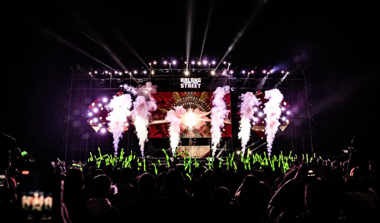 Đại nhạc hội RAP ‘chào 2021’ xua tan giá rét kỷ lục ở Hạ Long ảnh 2