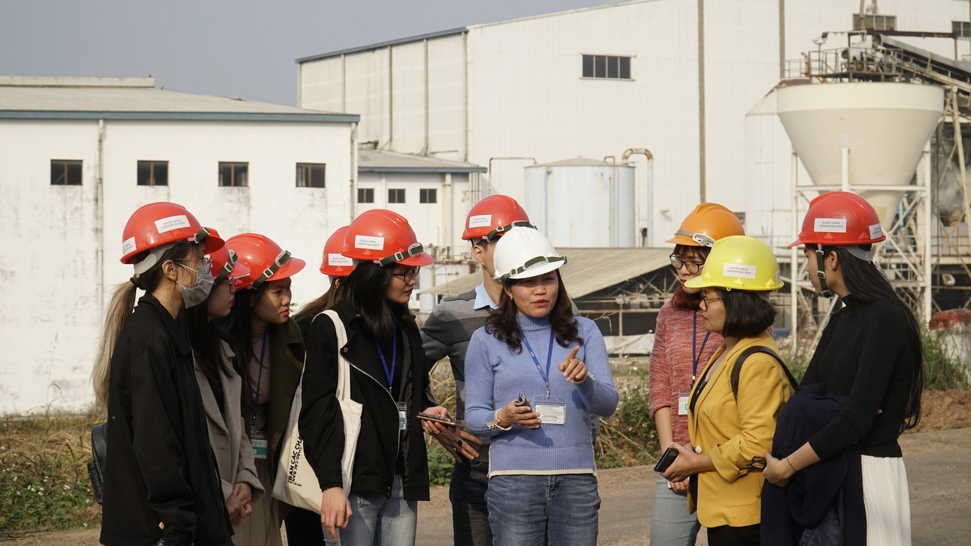 Thanh niên nghĩ gì khi thăm quan các sáng kiến phát triển bền vững của các doanh nghiệp? ảnh 3