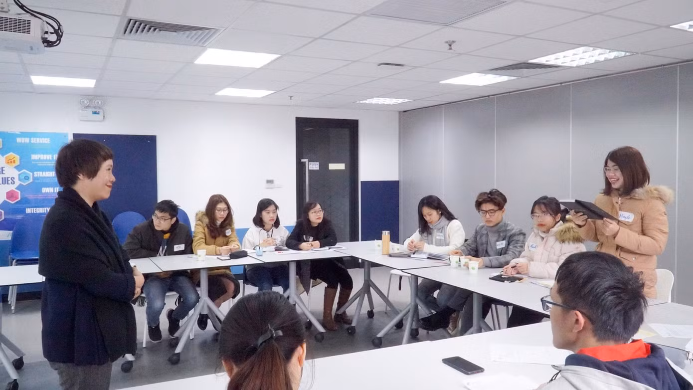 “Khai vấn nghề nghiệp” lần đầu tiên đến với sinh viên DynaGen ảnh 3
