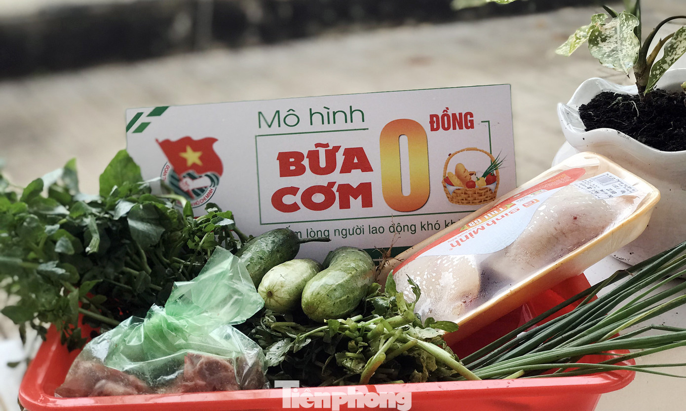 Triển khai 'Bữa cơm 0 đồng' trao người bán vé số đến khi nào hết kinh phí ảnh 2