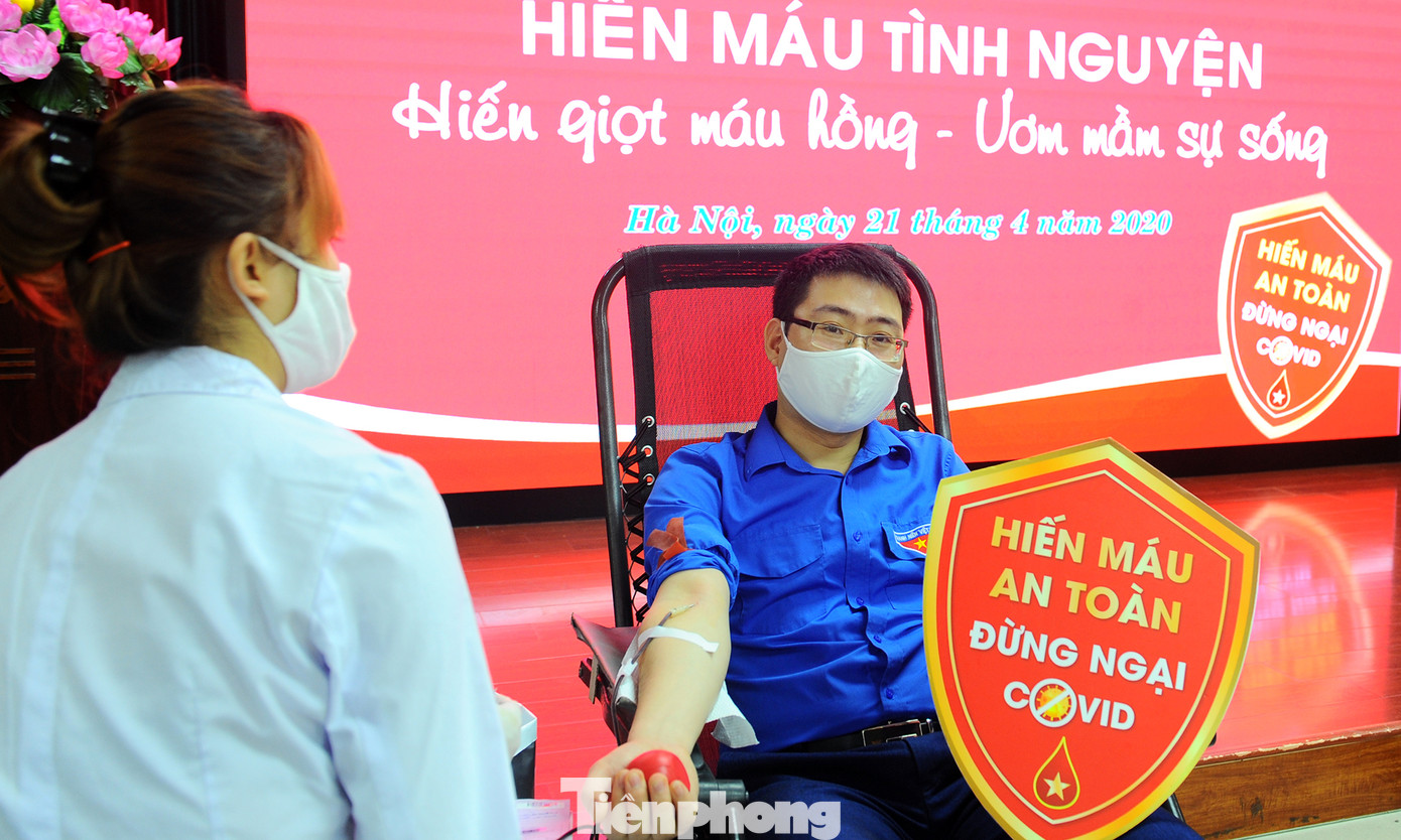 Sẻ chia giọt hồng, ươm mầm sự sống trong dịch COVID-19 ảnh 6