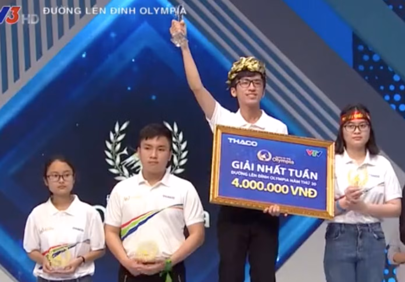 10X nhẹ nhàng xô đổ kỷ lục của thí sinh lọt vào chung kết năm Đường lên đỉnh Olympia 20 ảnh 2