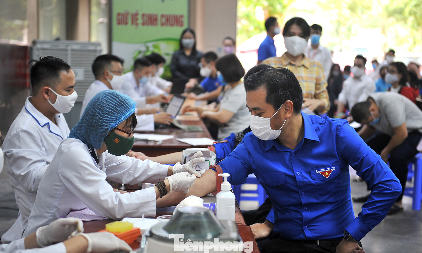 Xuân Bắc, Tự Long và Á khôi Quỳnh Nga vào Viện lan tỏa hiến máu đừng ngại COVID ảnh 4