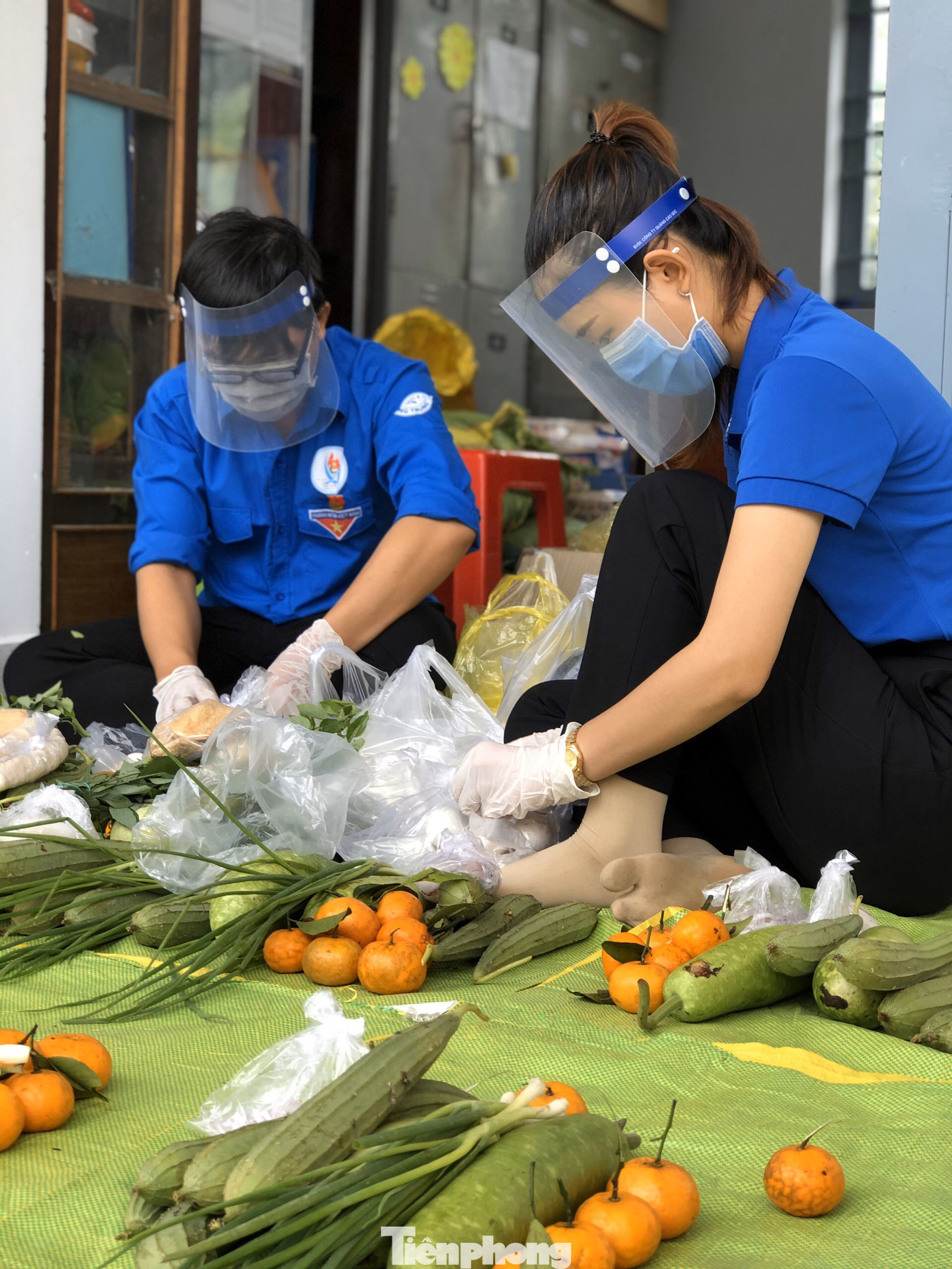 Triển khai 'Bữa cơm 0 đồng' trao người bán vé số đến khi nào hết kinh phí ảnh 1