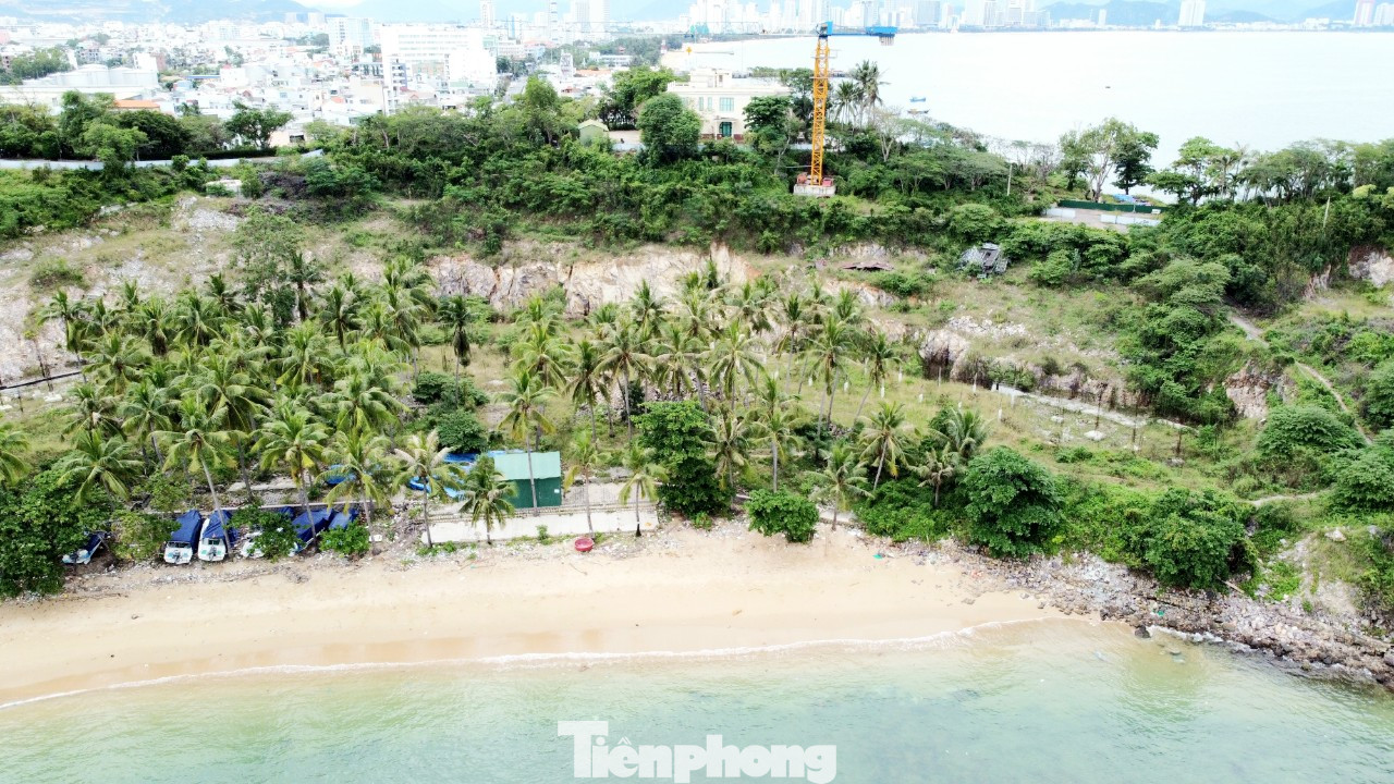 Cận cảnh Khu di tích lầu Bảo Đại 'nhường chỗ' cho biệt thự, resort ảnh 7