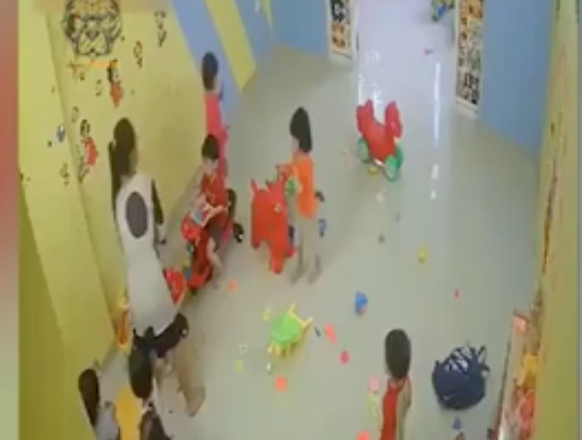 Nha Trang rút giấy phép, xử phạt chủ cơ sở giữ trẻ đánh 4 trẻ nhỏ ảnh 4