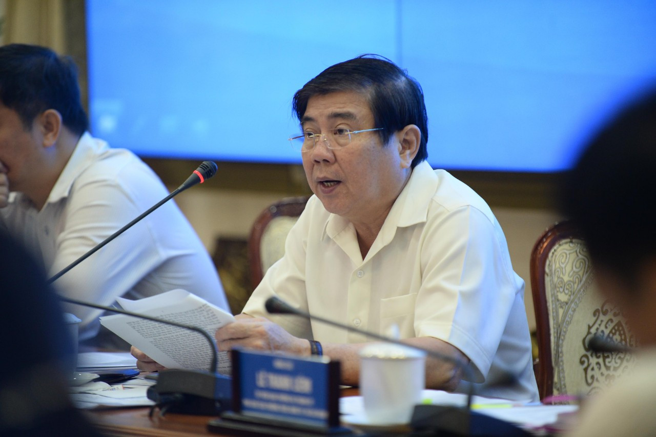 TPHCM xem xét xử lý hình sự các trường hợp không khai báo y tế ảnh 1