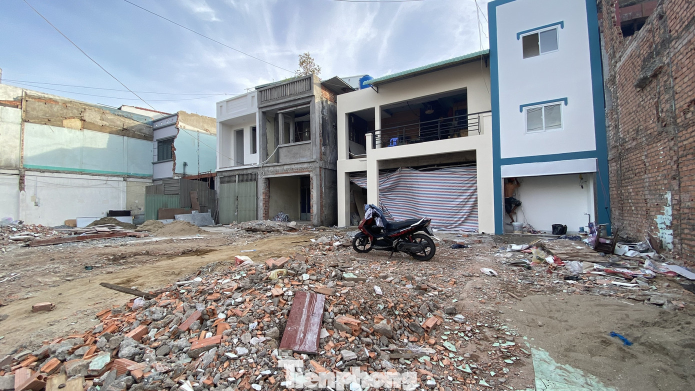 Người Sài Gòn dỡ nhà mặt phố bàn giao mặt bằng làm tuyến Metro Số 2 ảnh 4