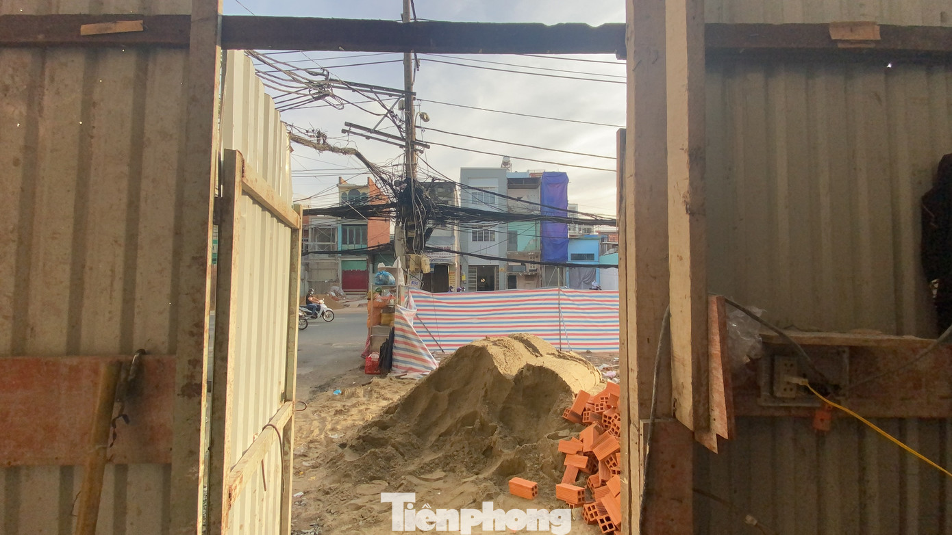 Người Sài Gòn dỡ nhà mặt phố bàn giao mặt bằng làm tuyến Metro Số 2 ảnh 11