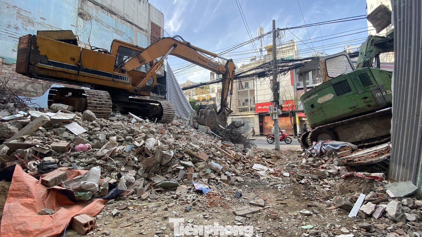 Người Sài Gòn dỡ nhà mặt phố bàn giao mặt bằng làm tuyến Metro Số 2 ảnh 6
