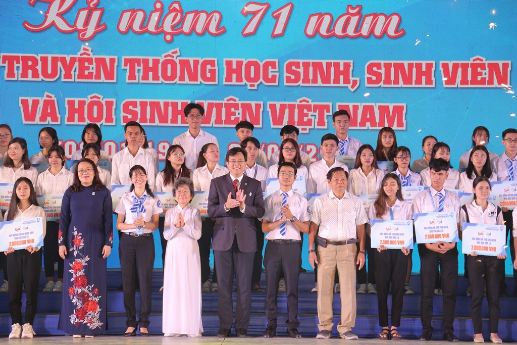 Chị Phan Thị Thanh Phương tái đắc cử Chủ tịch Hội Sinh viên TP. HCM ảnh 3