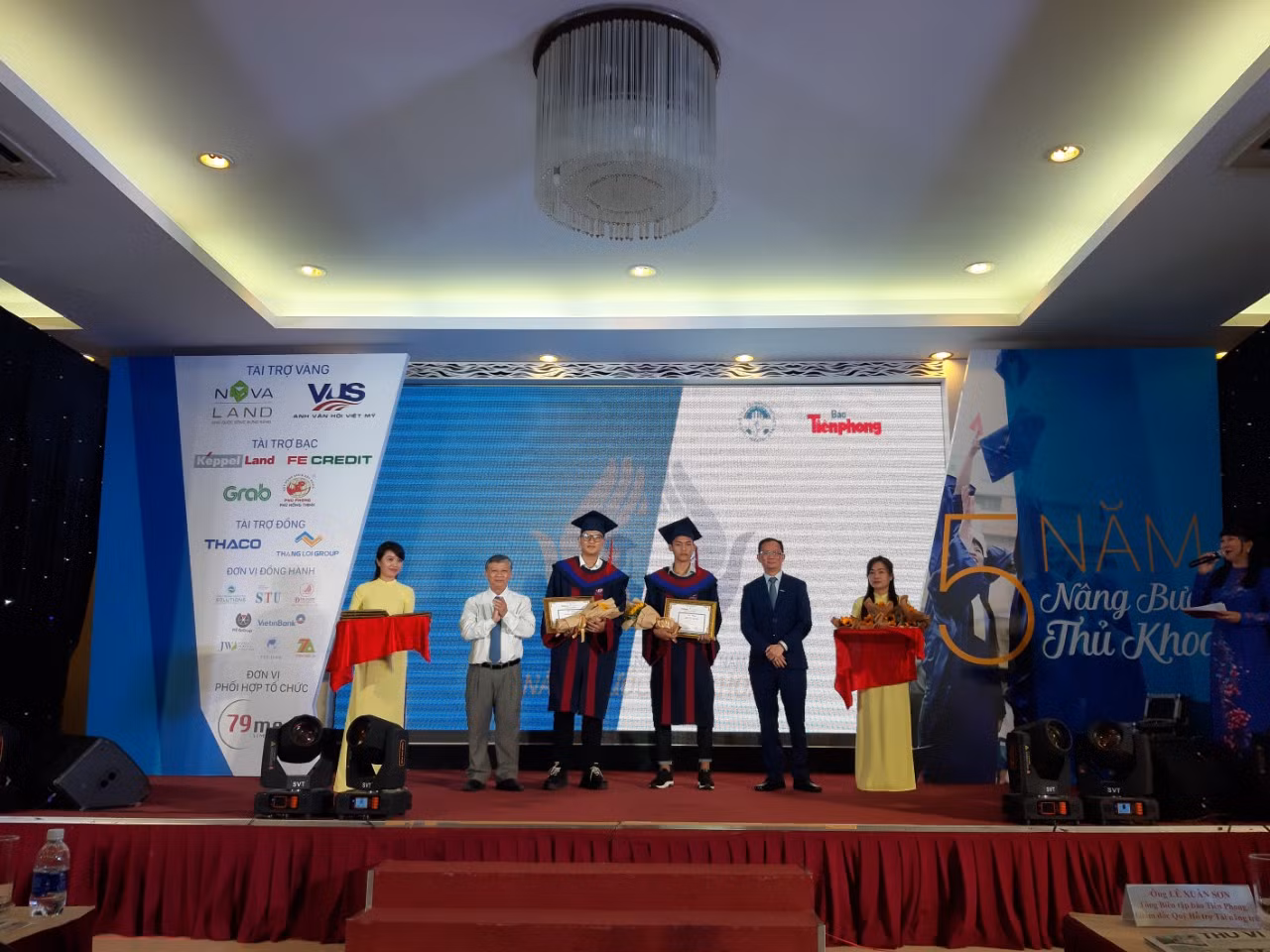 Học bổng “Nâng bước thủ khoa 2020”: Tiếp thêm lửa động lực cho 85 tân sinh viên ảnh 3