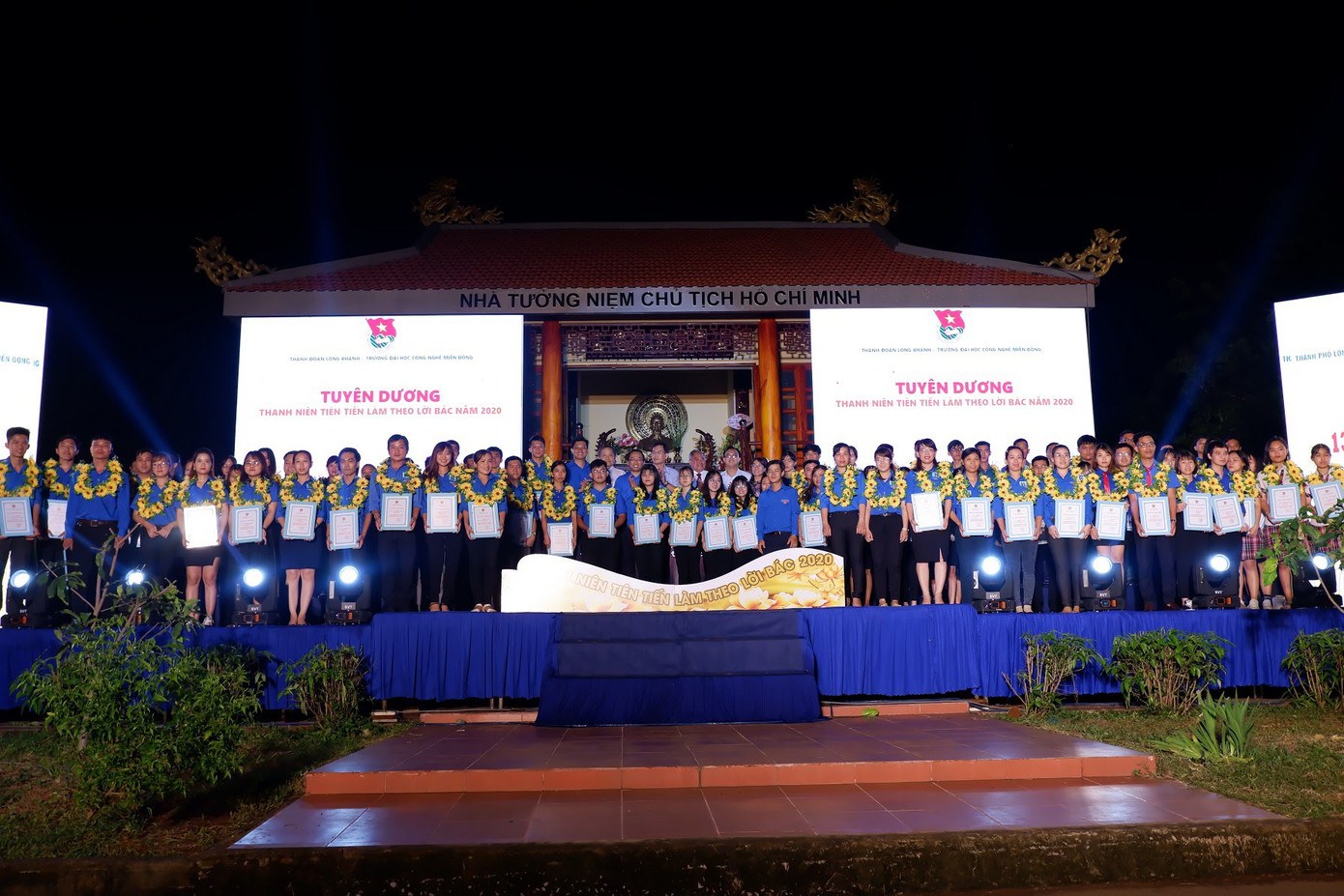 Ngày hội văn hóa “Sắc màu ASEAN 2020” tại trường ĐH Công nghệ Miền Đông ảnh 14