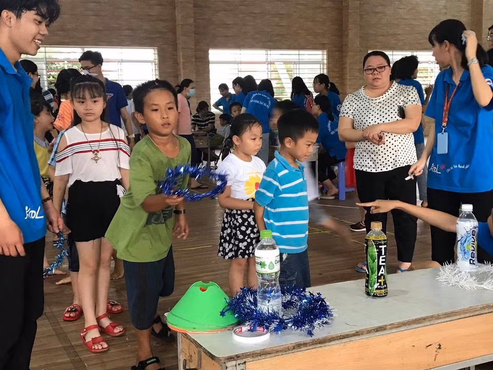 Mang Trung Thu đến trẻ em vùng xa ảnh 9