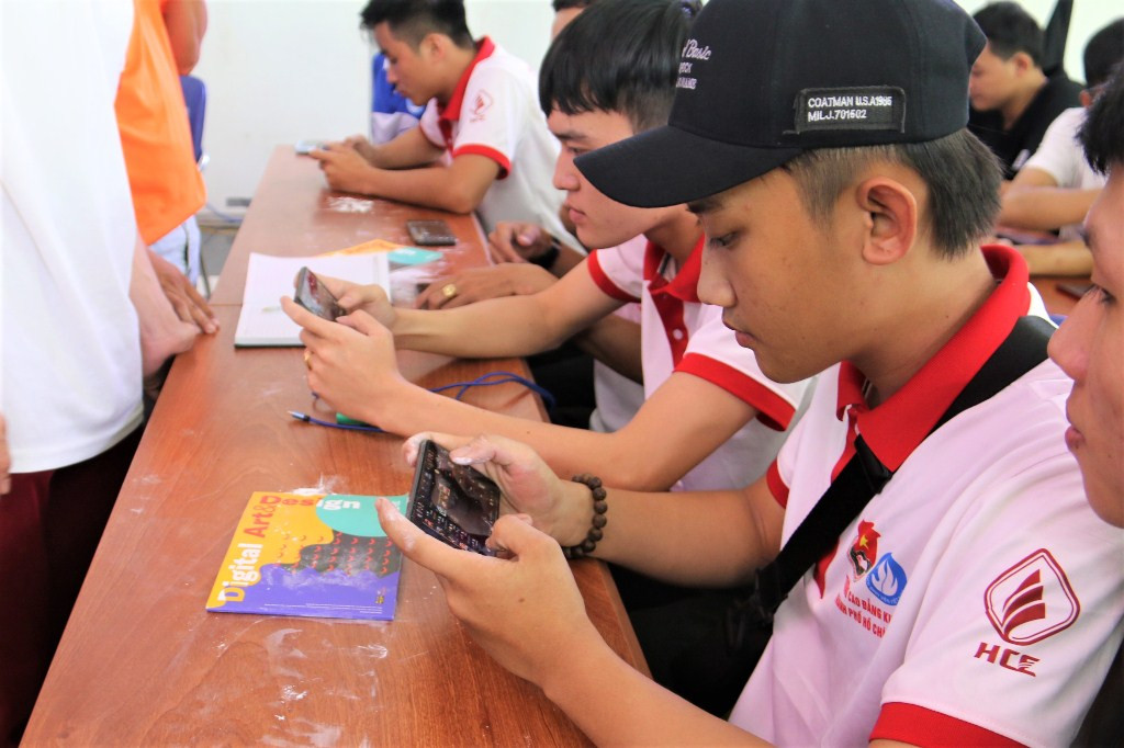 Những khoảnh khắc “bùng nổ” trong “Ngày hội tân sinh viên năm 2020” ảnh 15