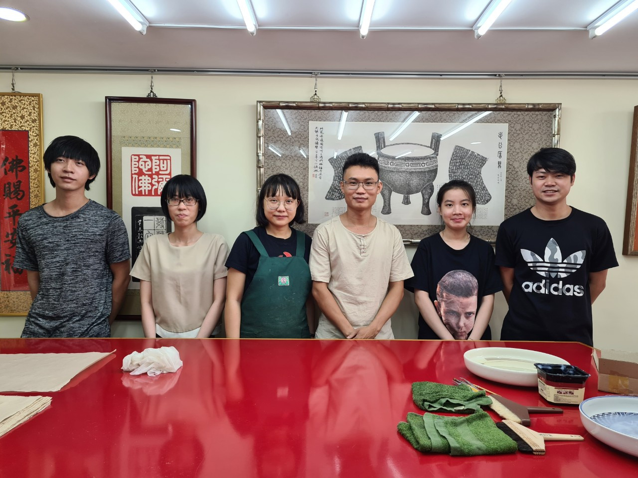 Chàng trai đam mê với bảo tồn và phục chế tư liệu cổ ảnh 7