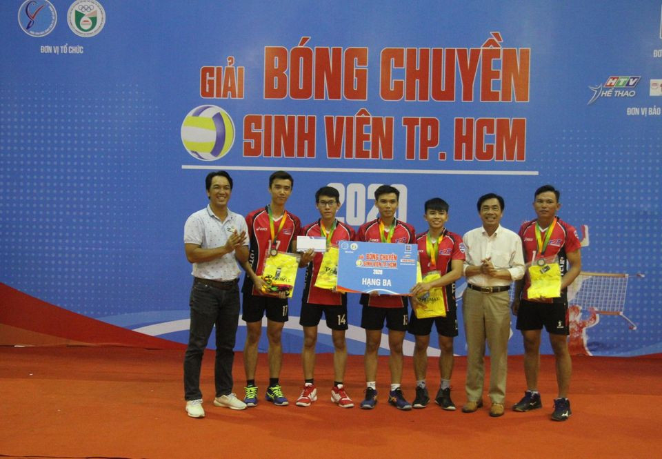 Tìm ra đội Quán quân “Giải bóng chuyền sinh viên TP.HCM 2020“ ảnh 6