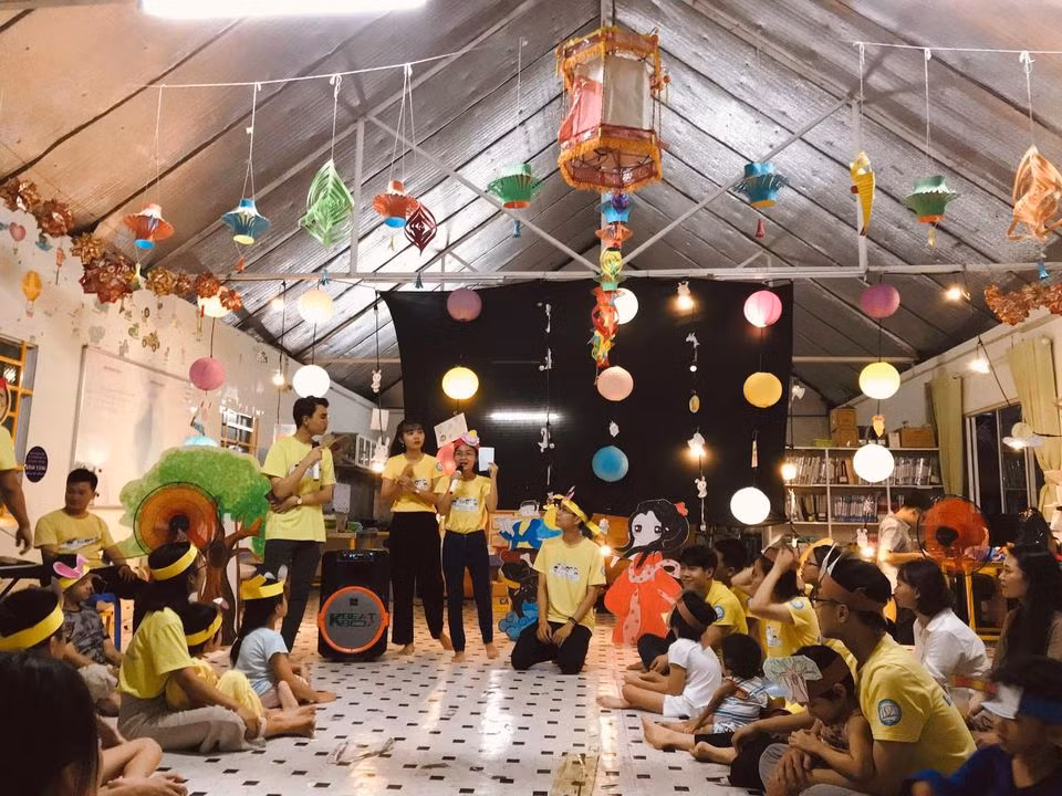 Những thầy cô Y khoa của “Lớp học cổ tích” ảnh 3