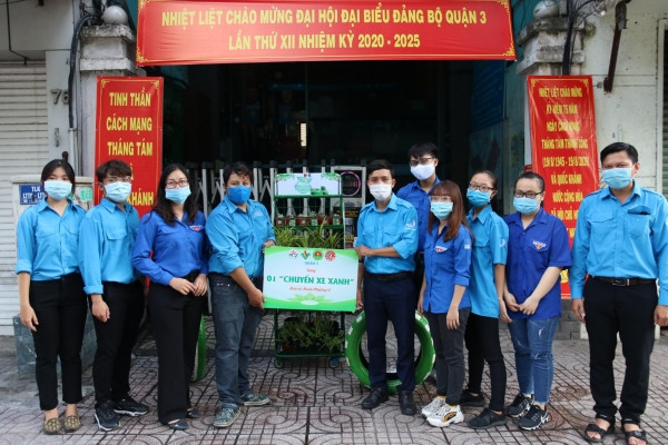 Các bạn trẻ cùng hưởng ứng chiến dịch “Thành phố xanh” ảnh 6