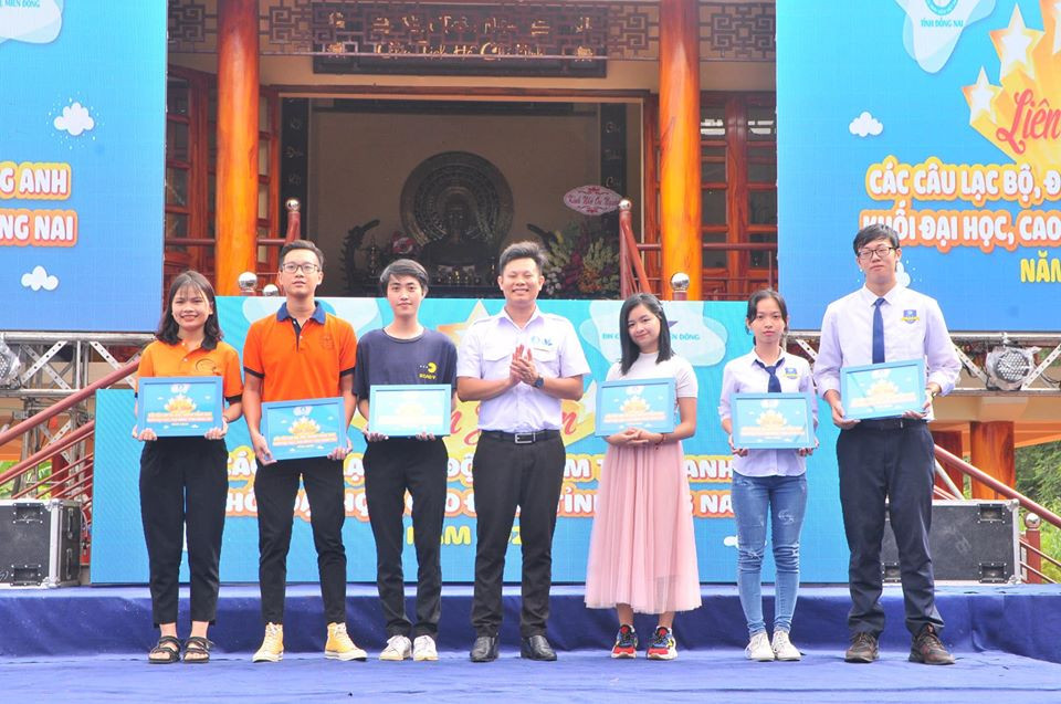 Sôi nổi “Liên hoan các CLB, đội, nhóm tiếng Anh tỉnh Đồng Nai“ ảnh 9