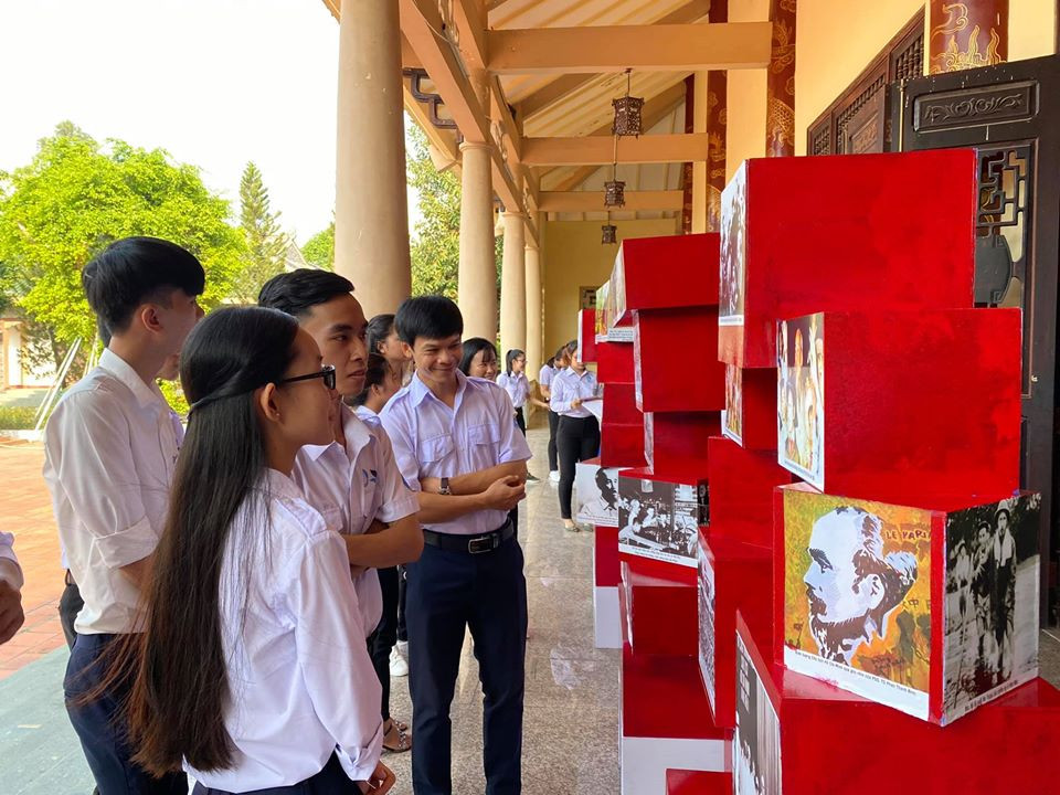 Liên hoan “Sinh viên 5 tốt làm theo lời Bác” tỉnh Đồng Nai ảnh 1