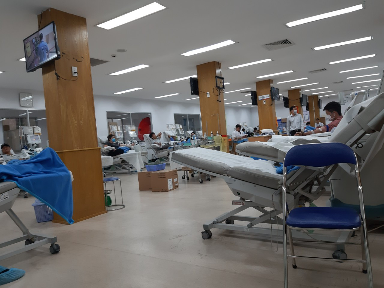 Giới trẻ TP. HCM kêu gọi hiến máu cứu người ảnh 1