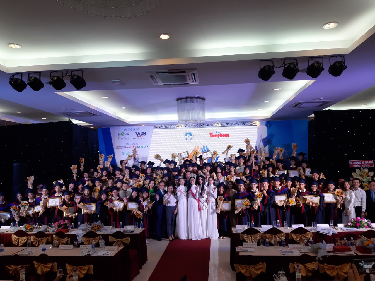 Học bổng “Nâng bước thủ khoa 2020”: Tiếp thêm lửa động lực cho 85 tân sinh viên ảnh 1