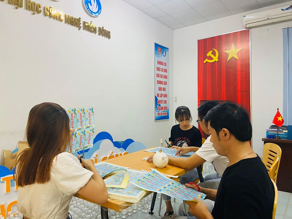 Sản xuất nước rửa tay tặng các trường mầm non ảnh 10