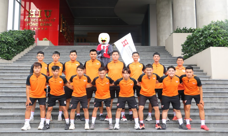 Sinh viên các trường phía Nam hướng về đồng bào miền Trung ảnh 3