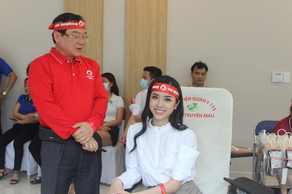 Tưng bừng ngày hội hiến máu “Chủ Nhật Đỏ” lần thứ XII, tại Bình Dương ảnh 3