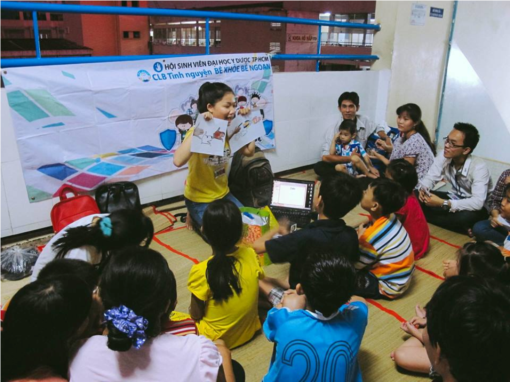 Những thầy cô Y khoa của “Lớp học cổ tích” ảnh 1