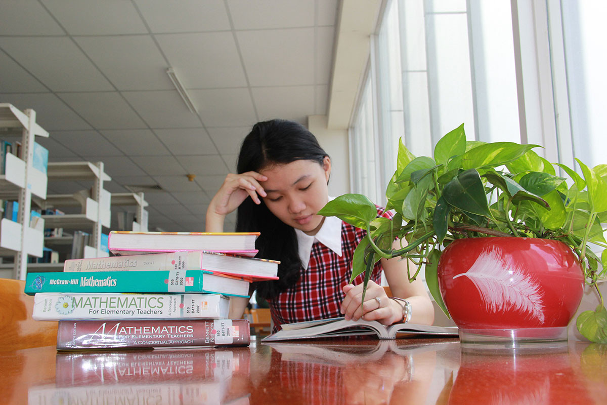 Những cuộc thi truyền cảm hứng đọc sách đến sinh viên ảnh 1