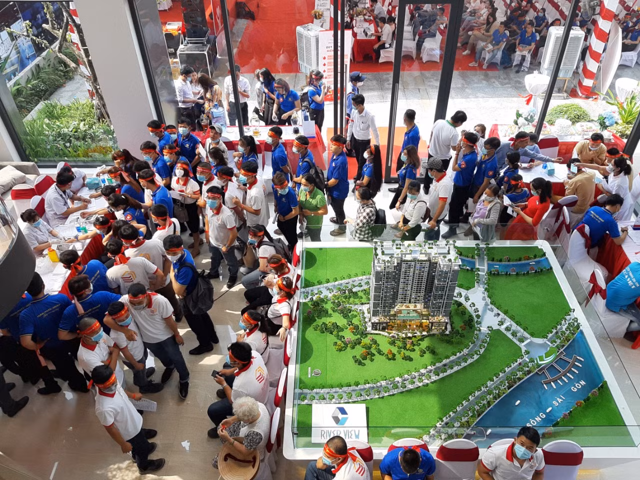 Tưng bừng ngày hội hiến máu “Chủ Nhật Đỏ” lần thứ XII, tại Bình Dương ảnh 11